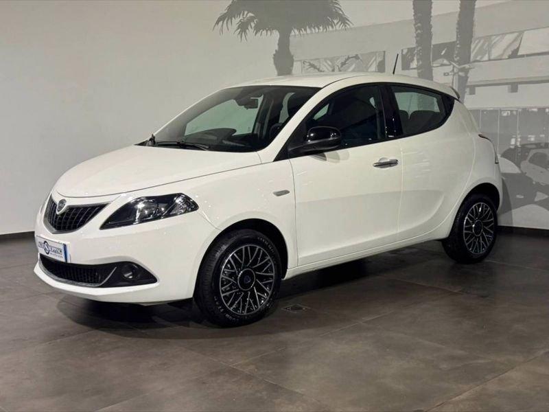 Lancia Ypsilon 3ª serie 1.0 FireFly 5 porte S&S Hybrid Platino