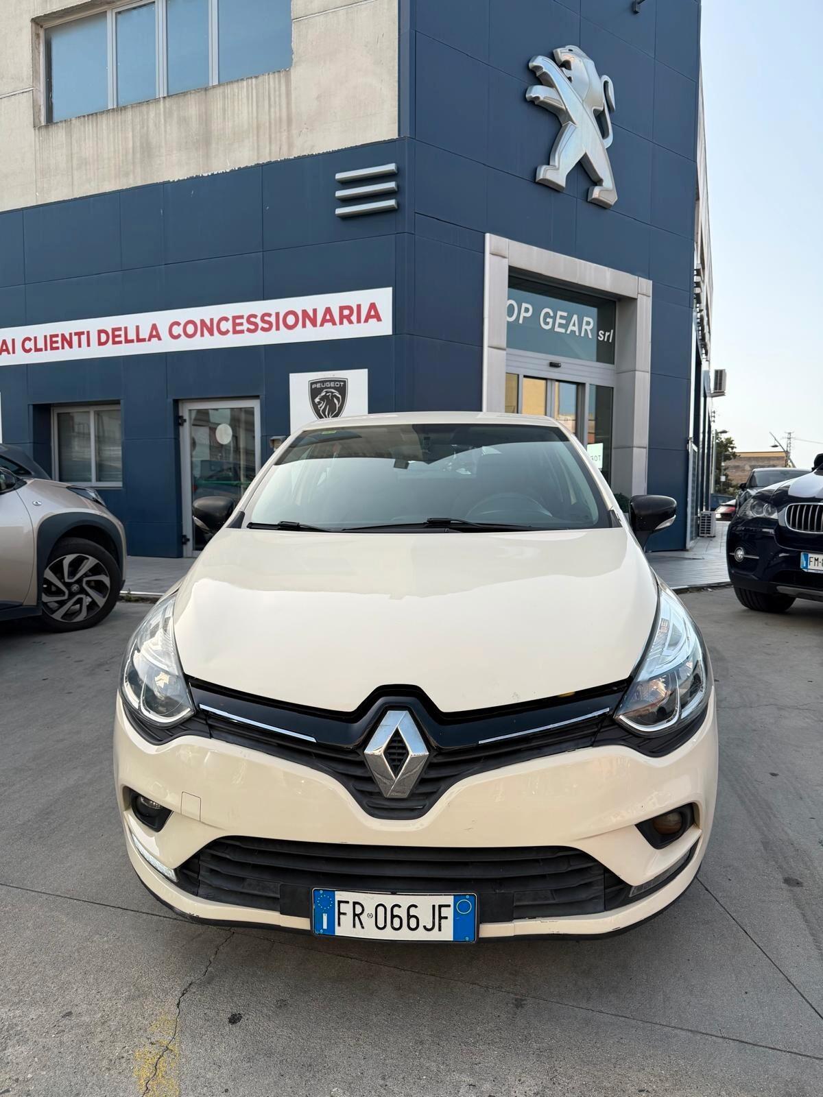Renault Clio 75CV 5 porte
