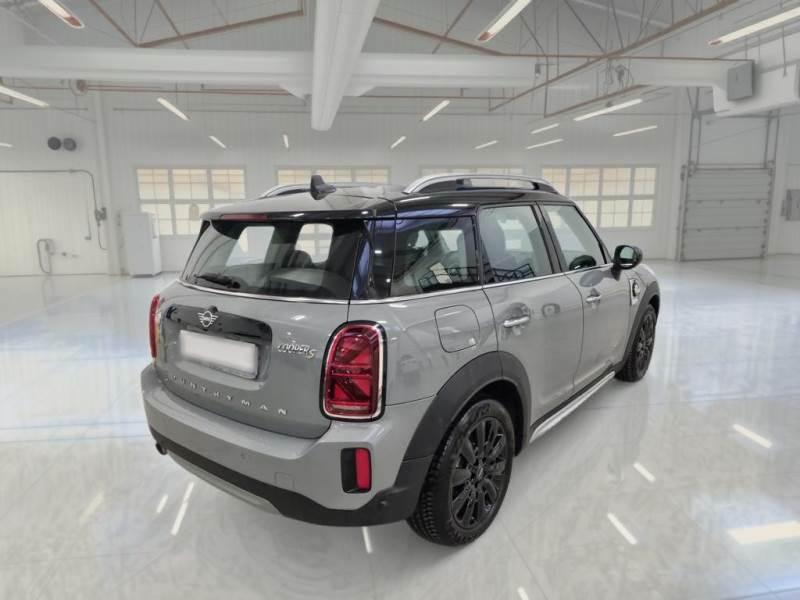 MINI COOPER SE COUNTRYMAN ALL4 BUSINESS AUTOM.