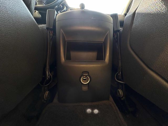 PEUGEOT 5008 1.6 HDi 115CV Business 7 POSTI FARI FENDINEBBIA