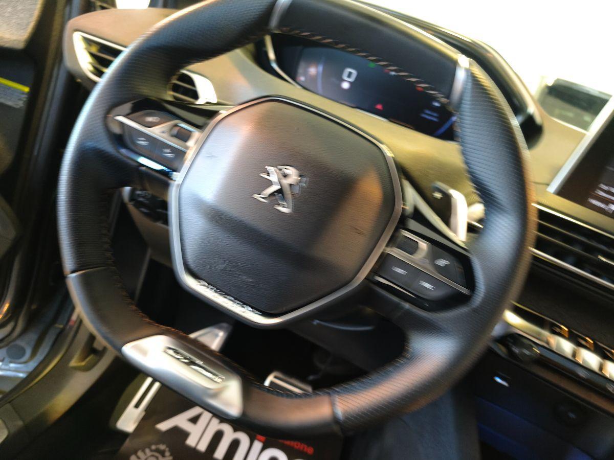 PEUGEOT 3008 1.6 BlueHDi 130 EAT8 GT Line