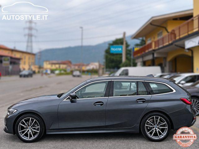 BMW 320 d Touring LUXURY STEPTRONIC/Automatica 190Cv G21