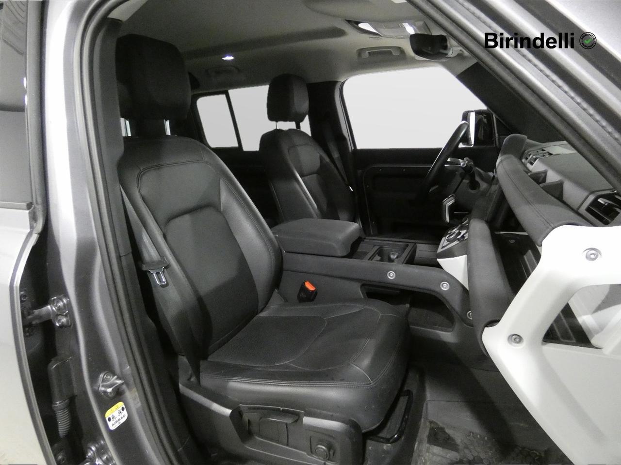 LAND ROVER Defender (2019) - Defender 110 3.0D I6 200 CV AWD Auto S
