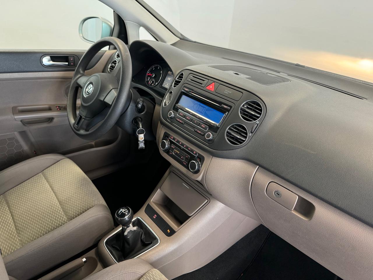 Volkswagen Golf Plus 1.6 TDI DPF Comfortline UNIPROP. BELLA