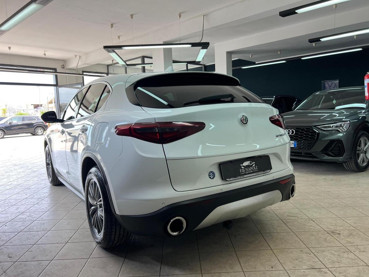 Alfa Romeo Stelvio 2.2 Turbodiesel 180 CV AT8 Q4 Executive