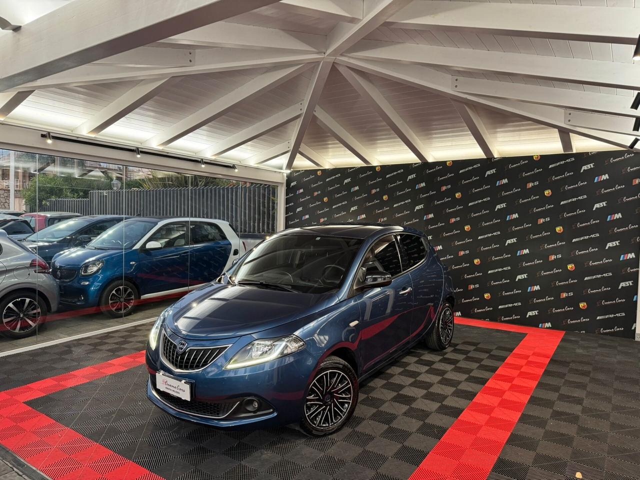 Lancia Ypsilon 1.2 FireFly 5 porte S&S Ecochic Silver