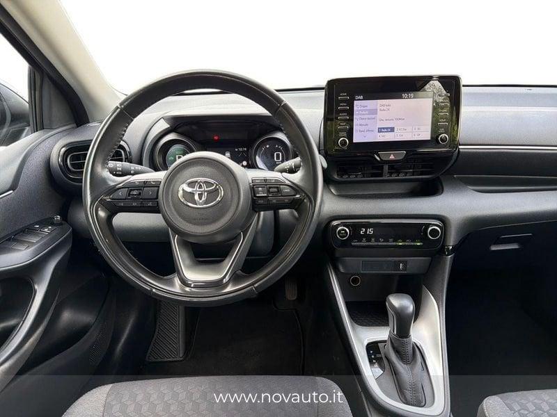 Toyota Yaris Hybrid Trend MY22