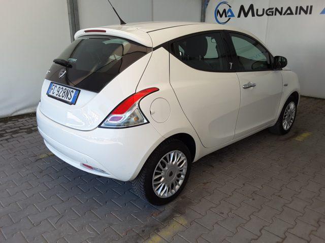 LANCIA Ypsilon 1.2 69cv 5 porte Silver *solo 52.800 Km*