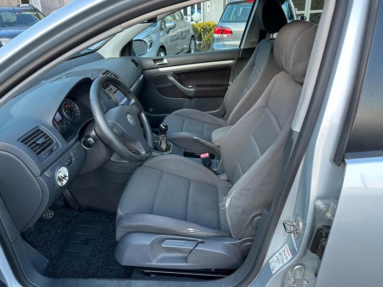 Volkswagen Golf 2.0 16V TDI 5p. Sportline
