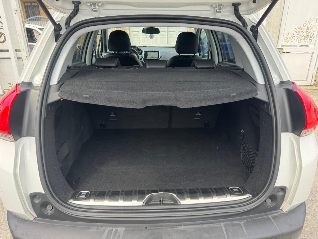 Peugeot 2008 1.2 BENZINA 82CV Allure 2016
