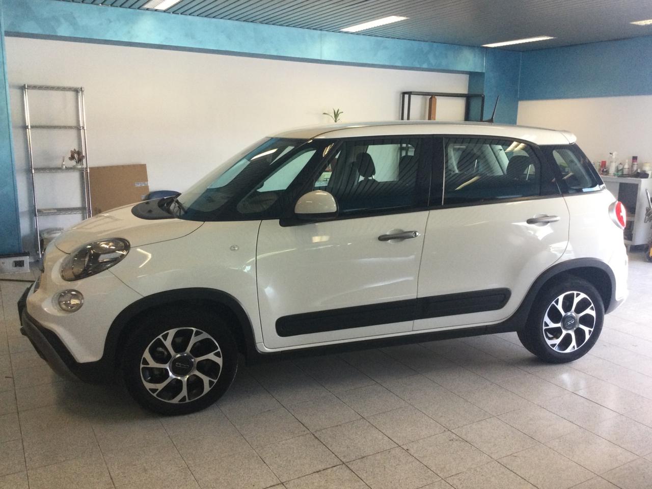 Fiat 500L 1.4 95 CV S&S Cross