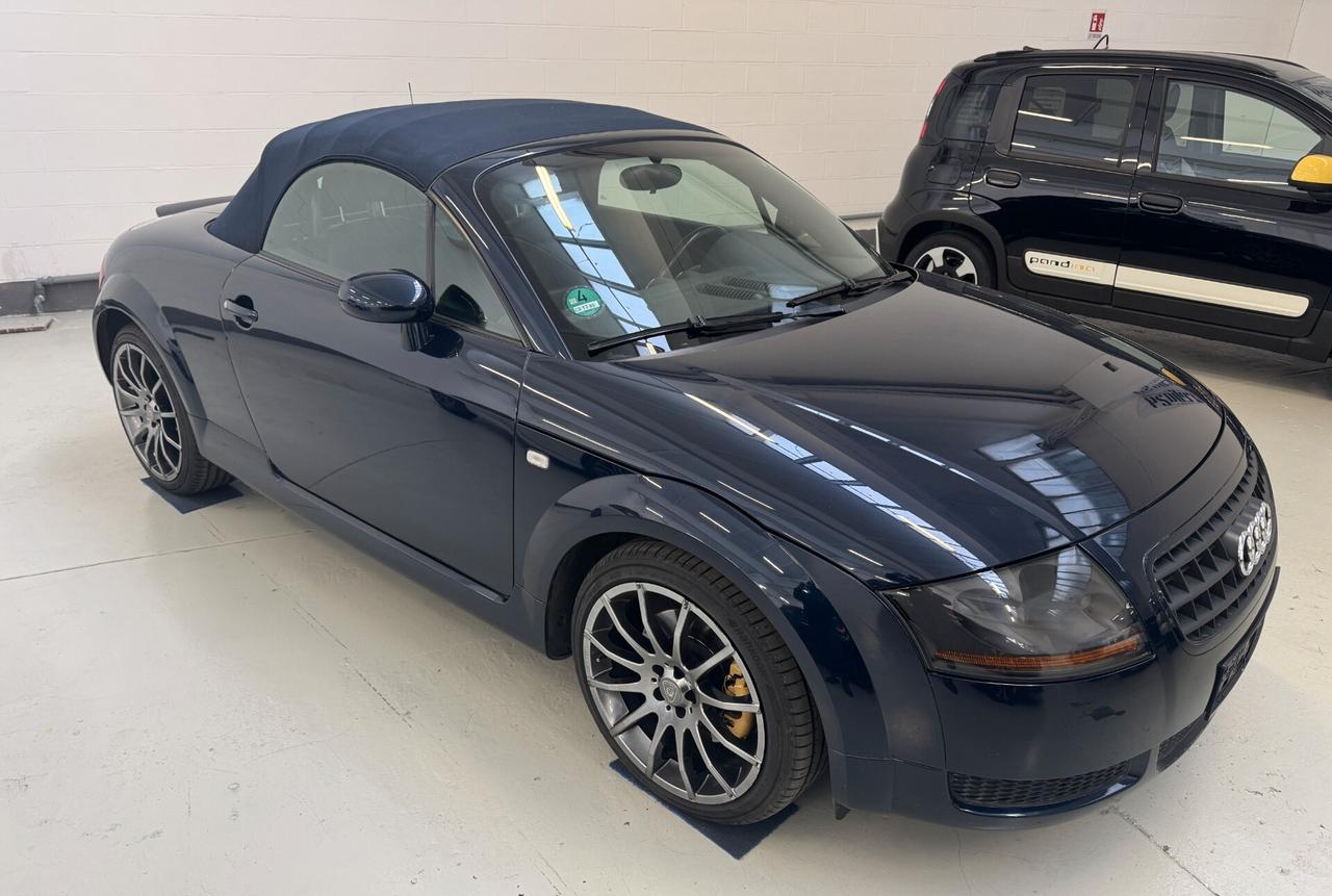 Audi TT Roadster 1.8 T 20V 180CV MANUALE