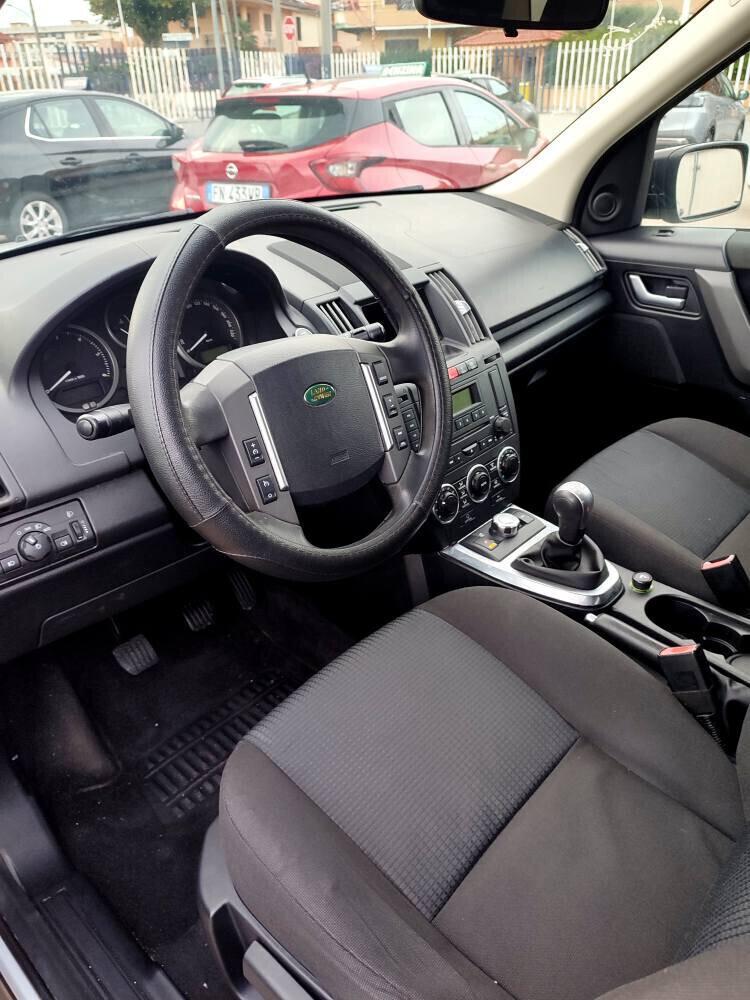 Land Rover Freelander 2.2 TD4 S.W. SE