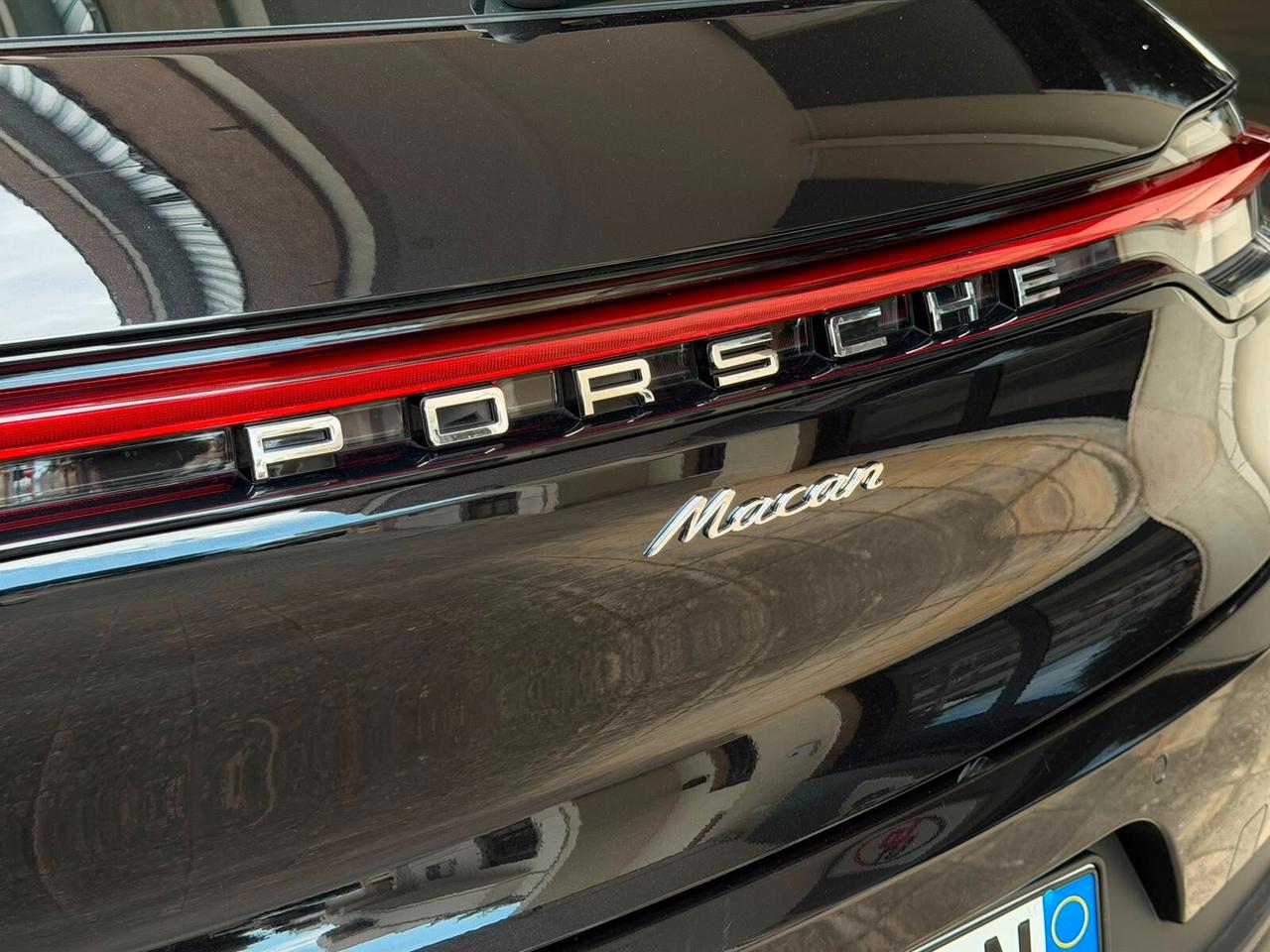 Porsche Macan 2.0 245CV