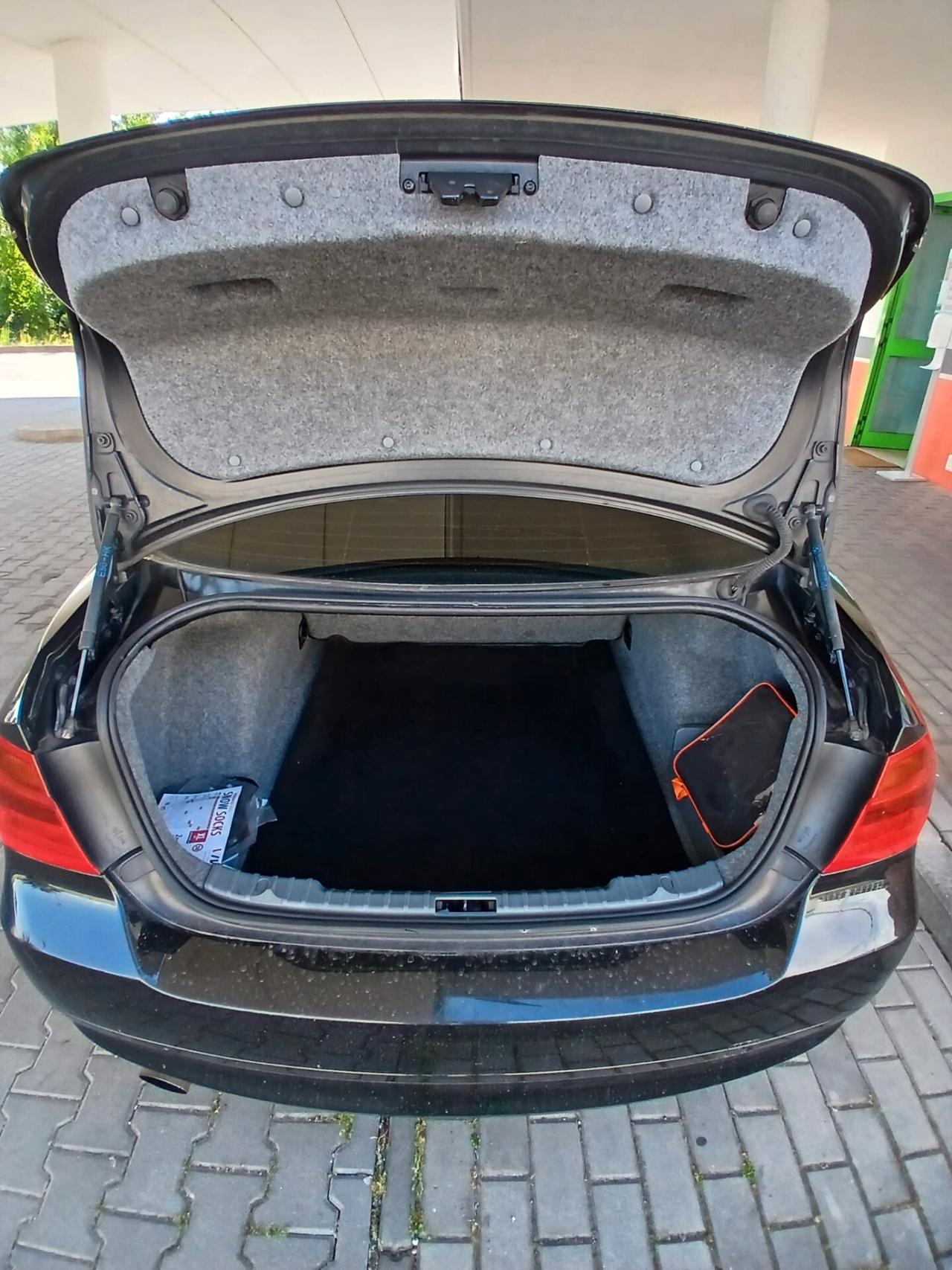 BMW Serie 3 E90 2007 Pronta all’uso