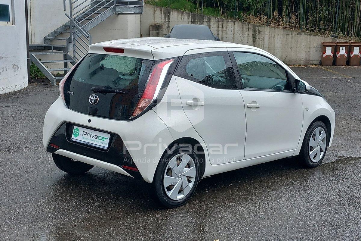 TOYOTA Aygo 1.0 VVT-i 69 CV 5 porte x-play