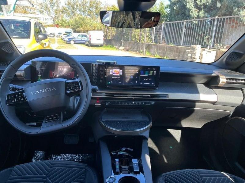 Lancia Ypsilon Ypsilon Hybrid e-DCT LX