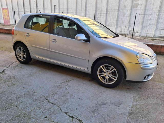 VOLKSWAGEN Golf 1.6 5p. Comfortline ok neopatentati