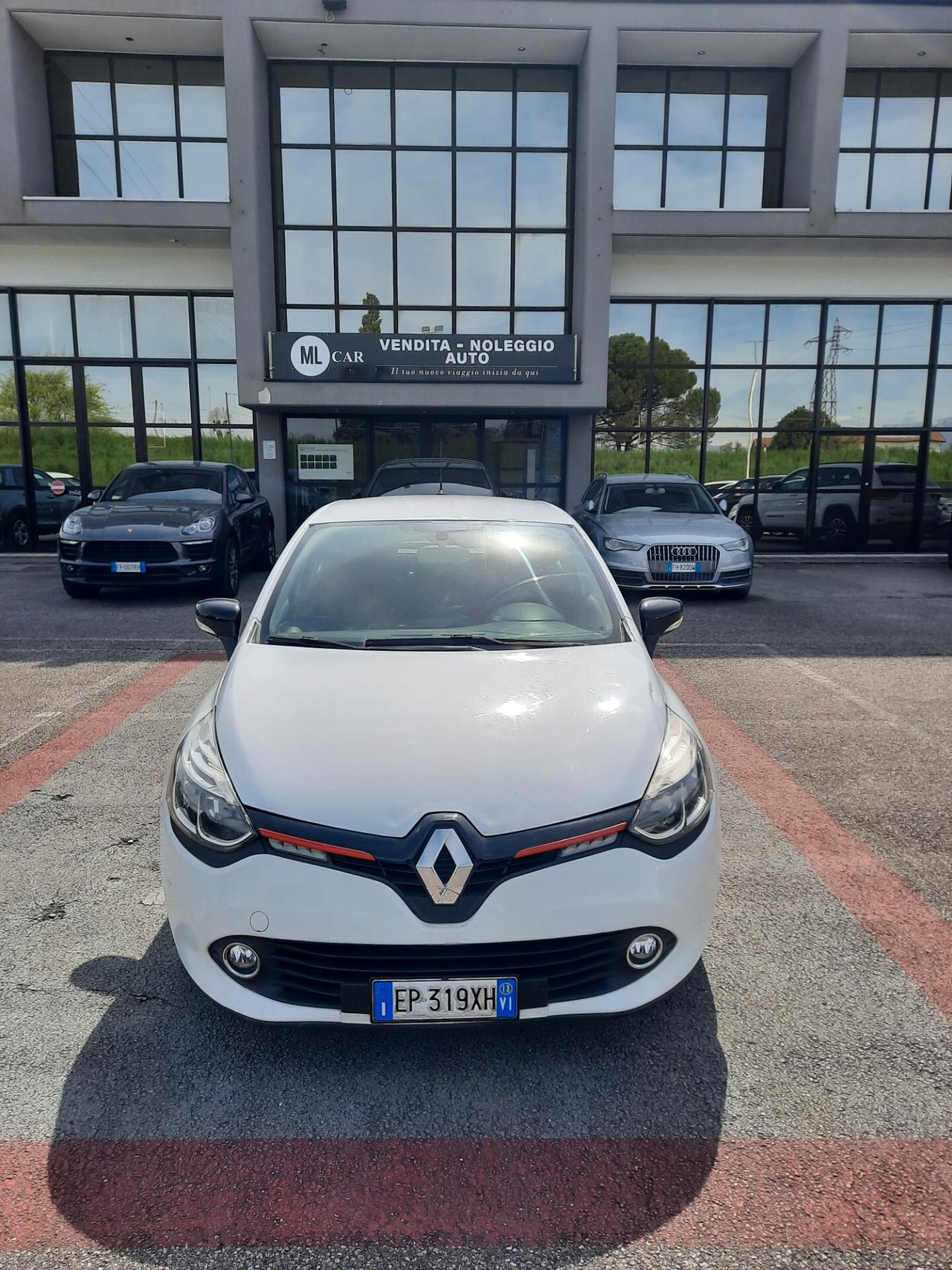 Renault Clio 1.2 75CV 5 porte Live OK NEOPATENTATI