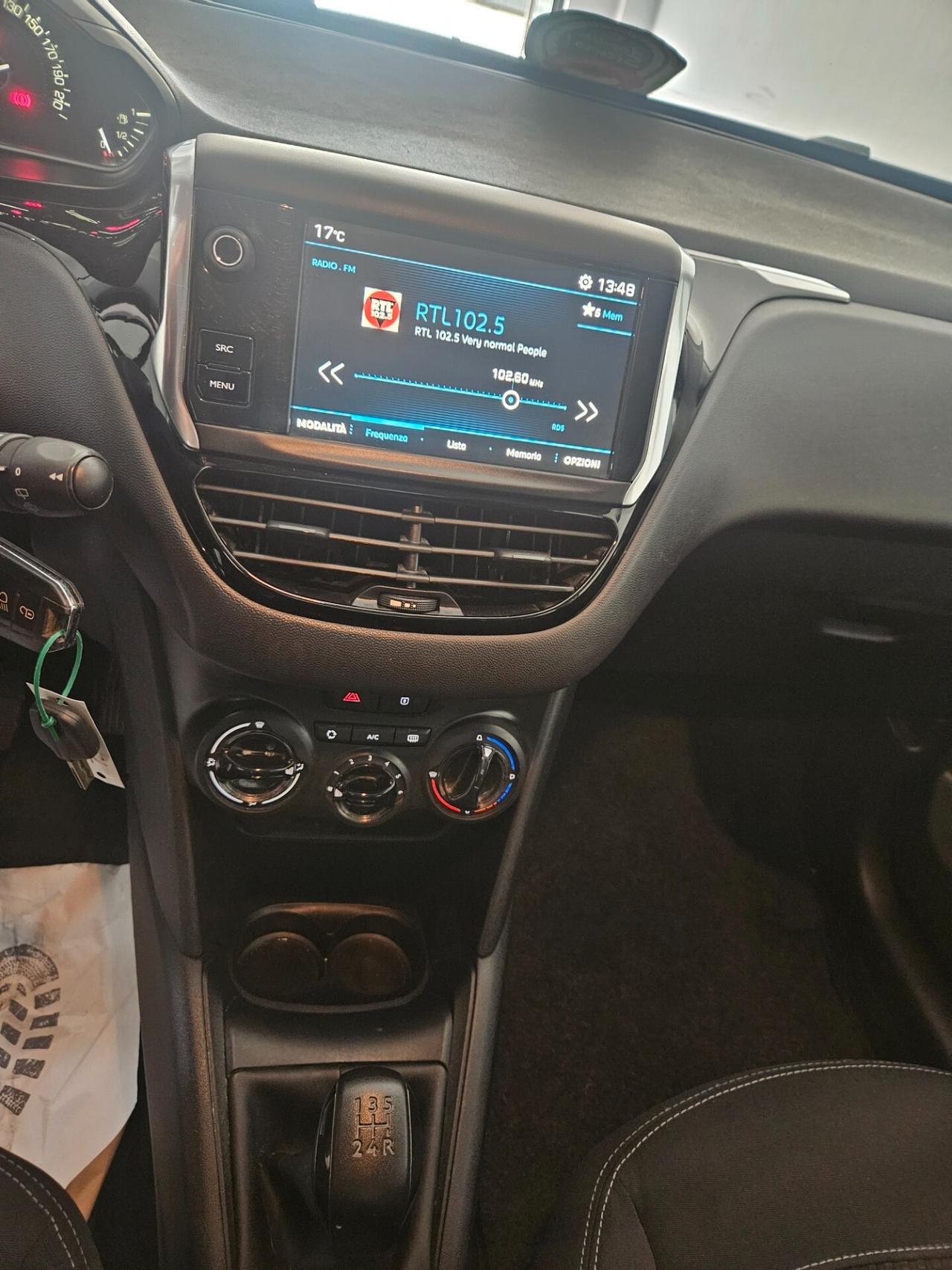 Peugeot 208 BlueHDi 75 5 porte Allure