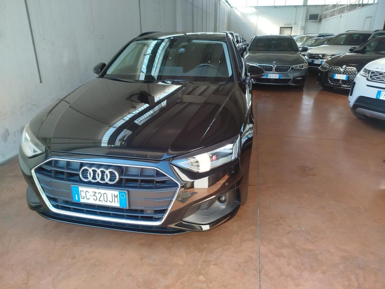 Audi A4 Avant 35 TDI S tronic Business