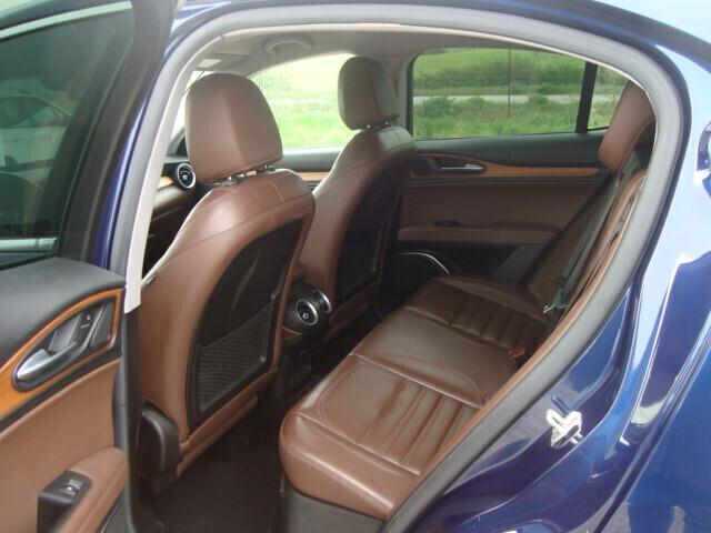 Alfa Romeo Stelvio 2.2 Turbodiesel 210 CV AT8 Q4 Executive