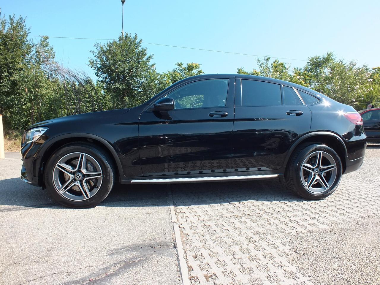 M.B GLC 220 d 4 MATIC COUPE' PREMIUM AMG