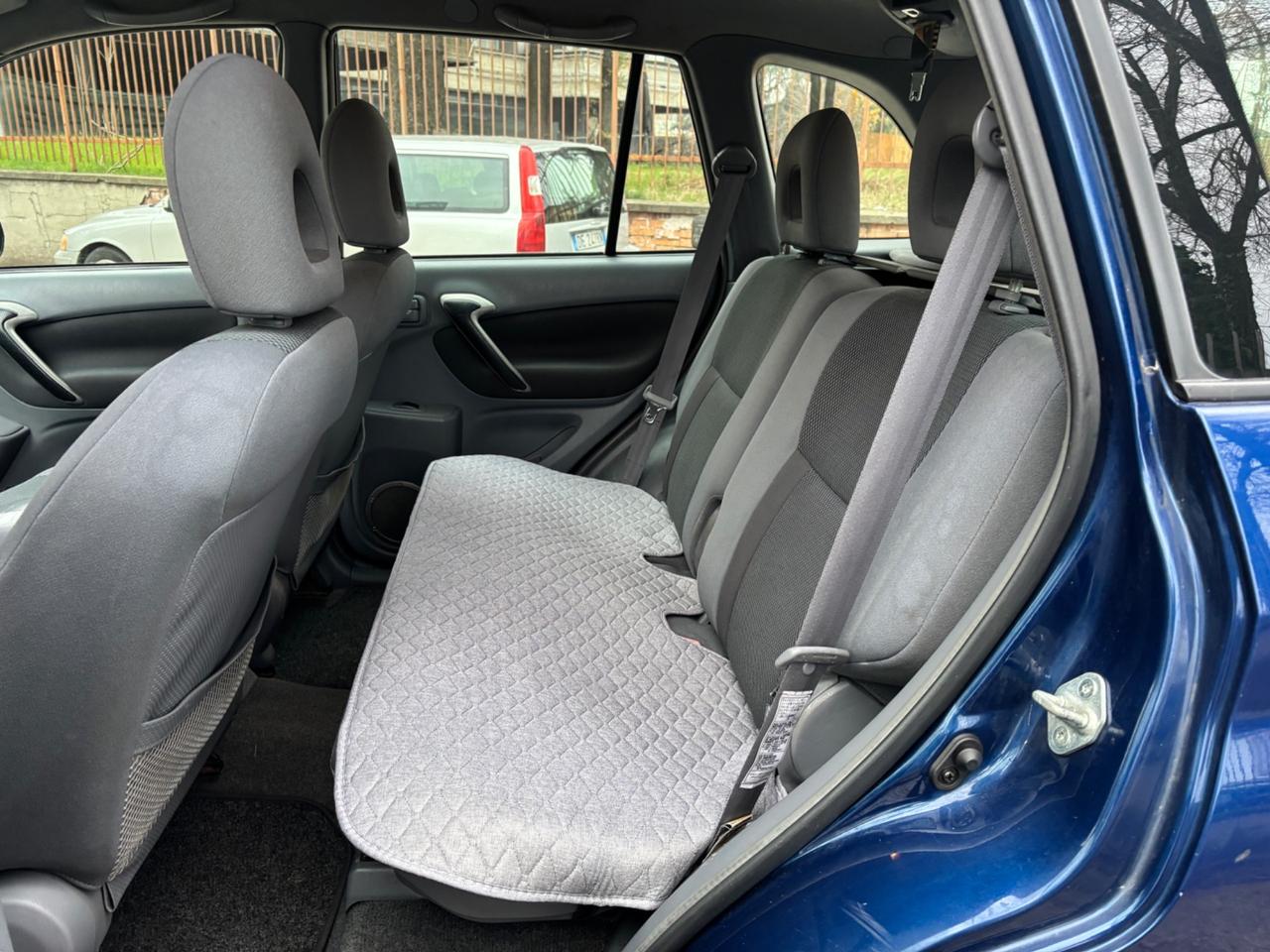 Toyota RAV 4 RAV4 2.0 Tdi D-4D cat 5 porte