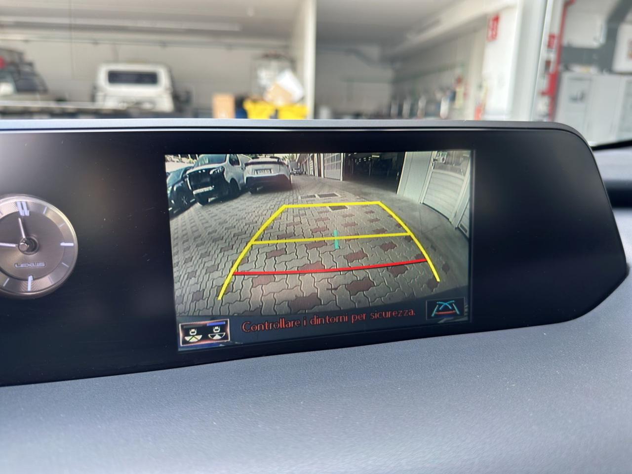 Lexus UX 250h 2.0 Executive 2wd cvt my20