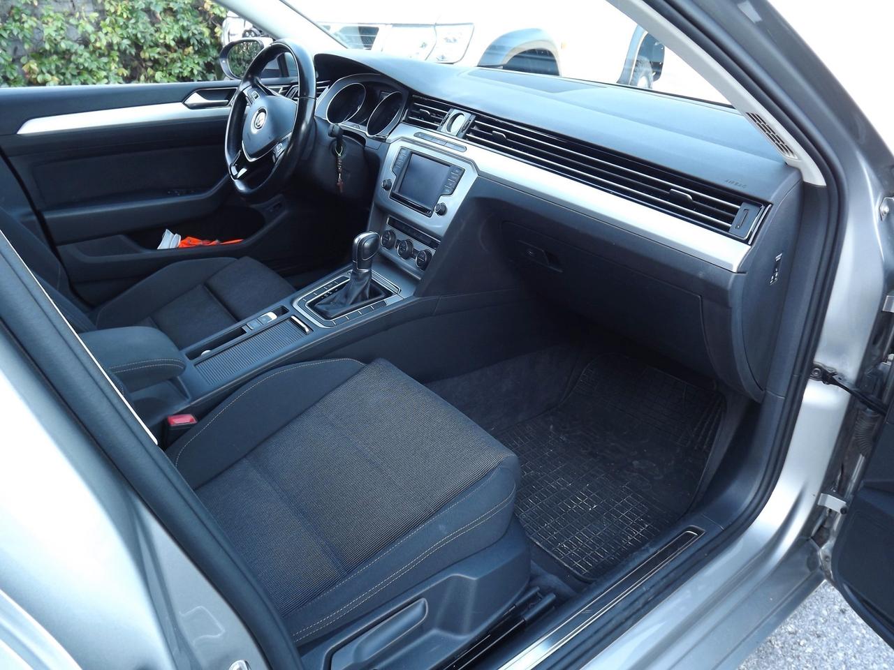 Volkswagen Passat Variant 2.0 TDI DSG Business BlueMotion Tech