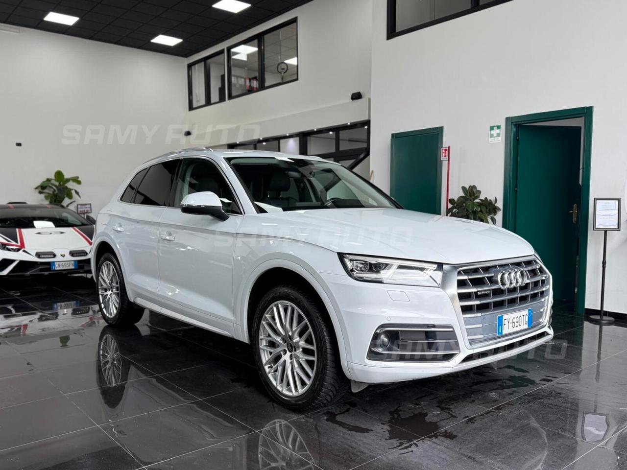 Audi Q5 40 TDI quattro S tronic Business Sport