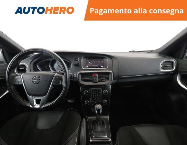 VOLVO V40 T2 Geartronic R-design
