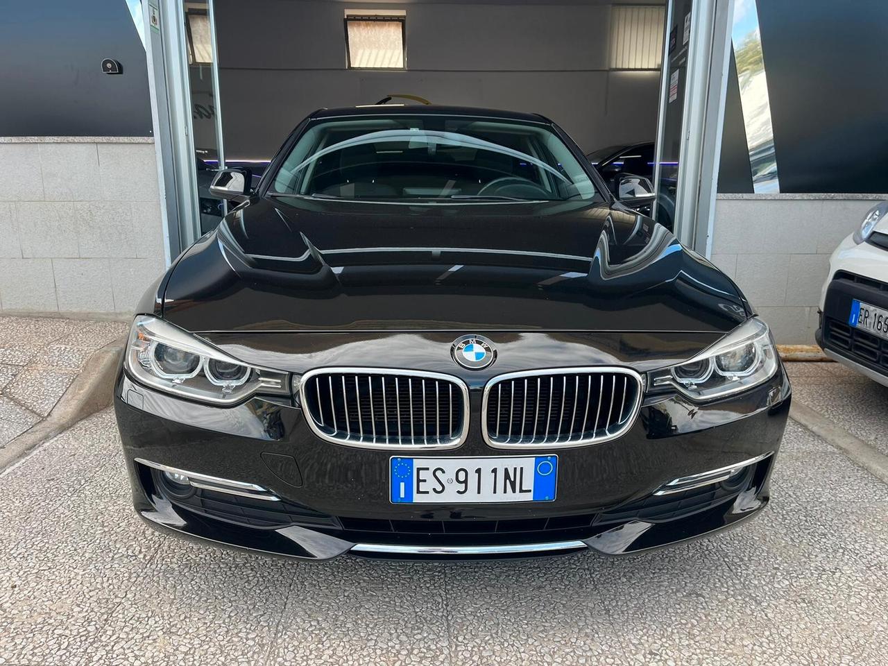 Bmw 320 320d 2.0 184cv Berlina Luxury