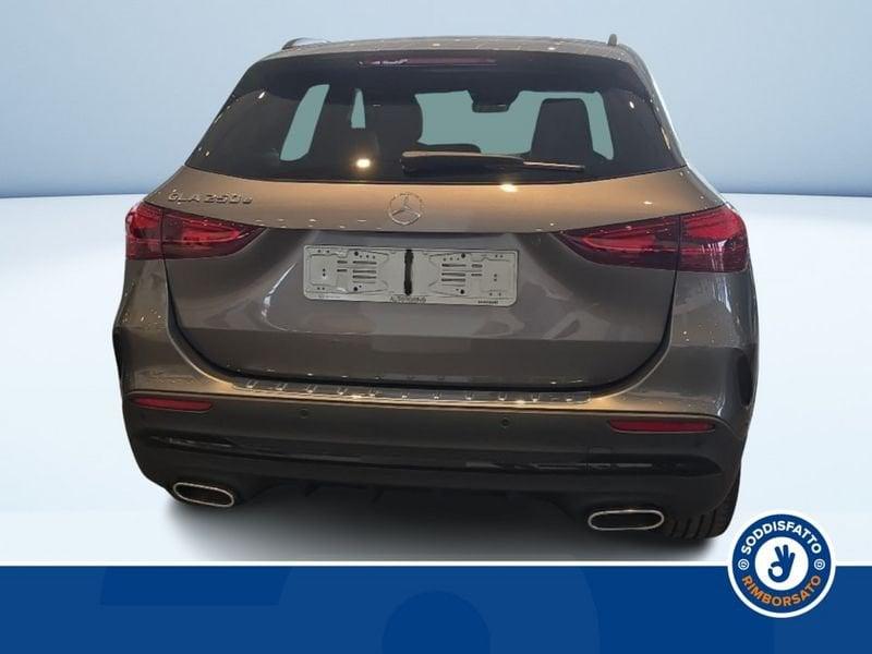 Mercedes-Benz GLA 250 E PLUG-IN HYBRID AUTOMATIC AMG line ADVANCED PLUS