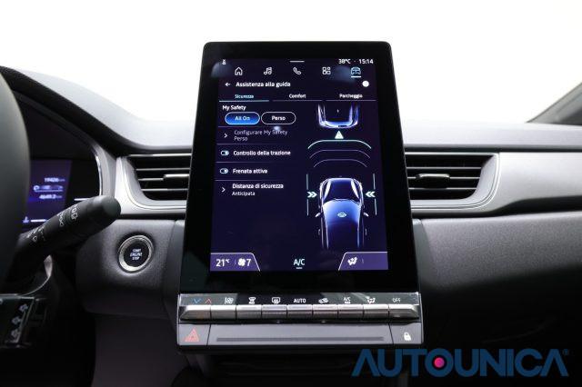 RENAULT Captur MILD HYBRID 160 CV EDC TECHNO AUTOMATICA