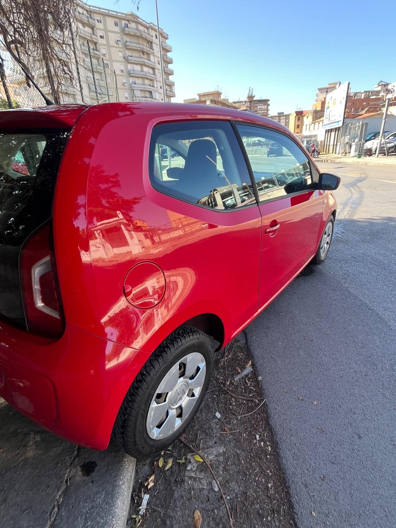 Volkswagen up! Volkswagen UP 1.0 60cv