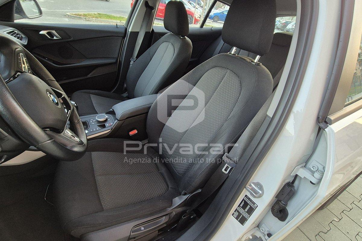 BMW 118i 5p. Business Advantage