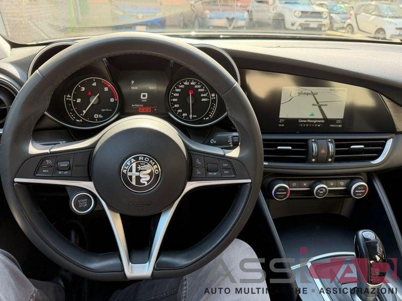 Alfa Romeo Giulia 2.2 Turbo AT8 150CV Business
