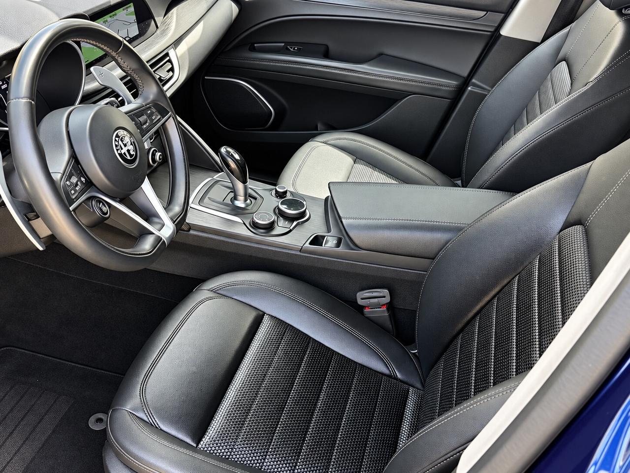 Alfa Romeo Stelvio 2.2 Turbodiesel 210 CV AT8 Q4 Executive