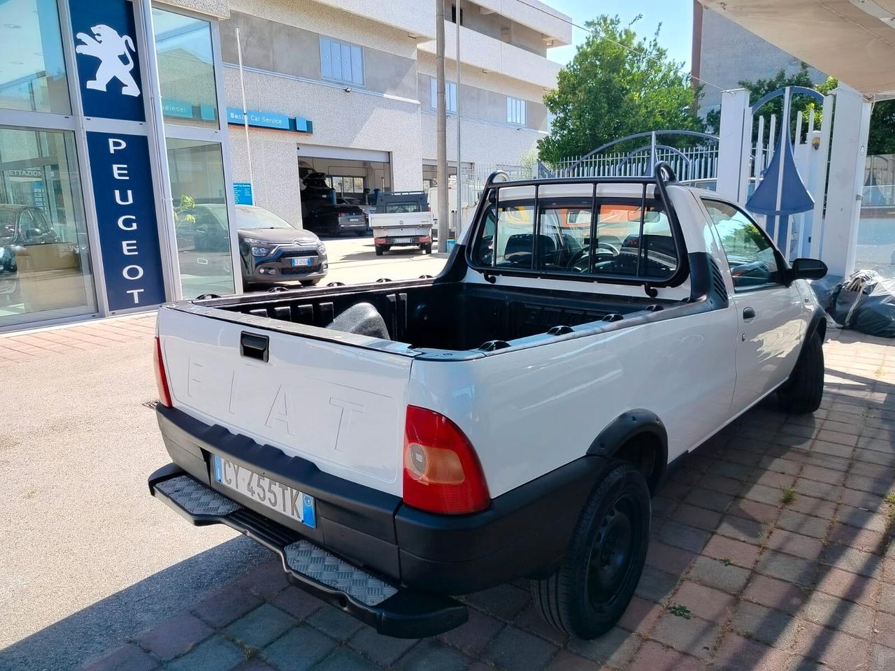 Fiat Strada 1.9 JTD Pick-up