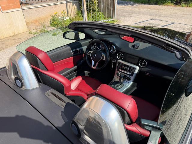 MERCEDES-BENZ SLK 250 CGI Premium