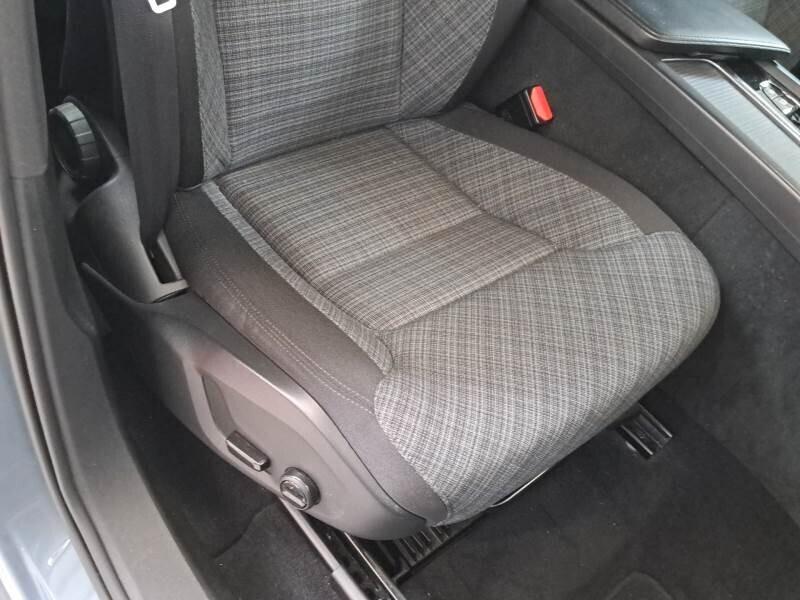 Volvo XC 60 2.0 B4 197CV AWD HYBRID/DIESEL **PREZZO REALE**