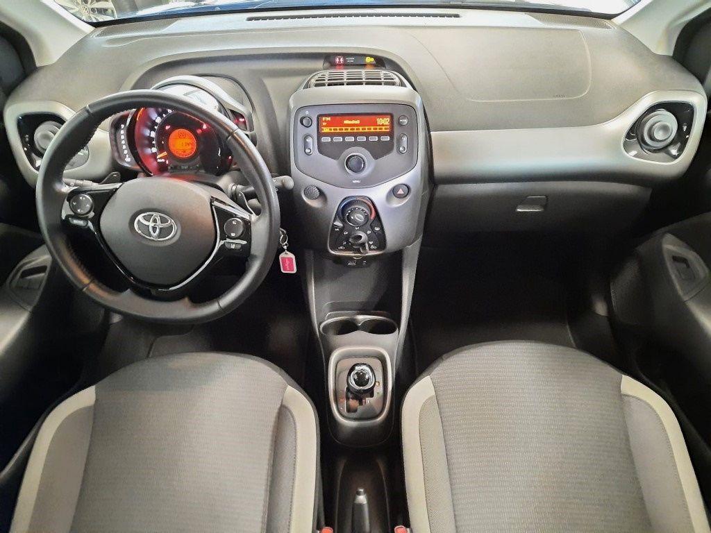 TOYOTA AYGO CONNECT X-COOL 1.0 M-MT (72 CV)