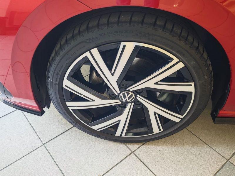 Volkswagen Golf Golf 1.5 eTSI 150 CV EVO ACT DSG R-Line