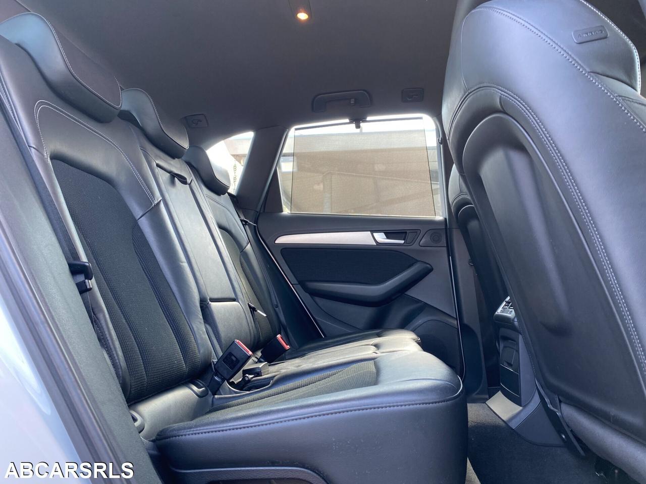 AUDI - Q5 - 2.0 TDI 177 CV quattro S tr. S-LINE -