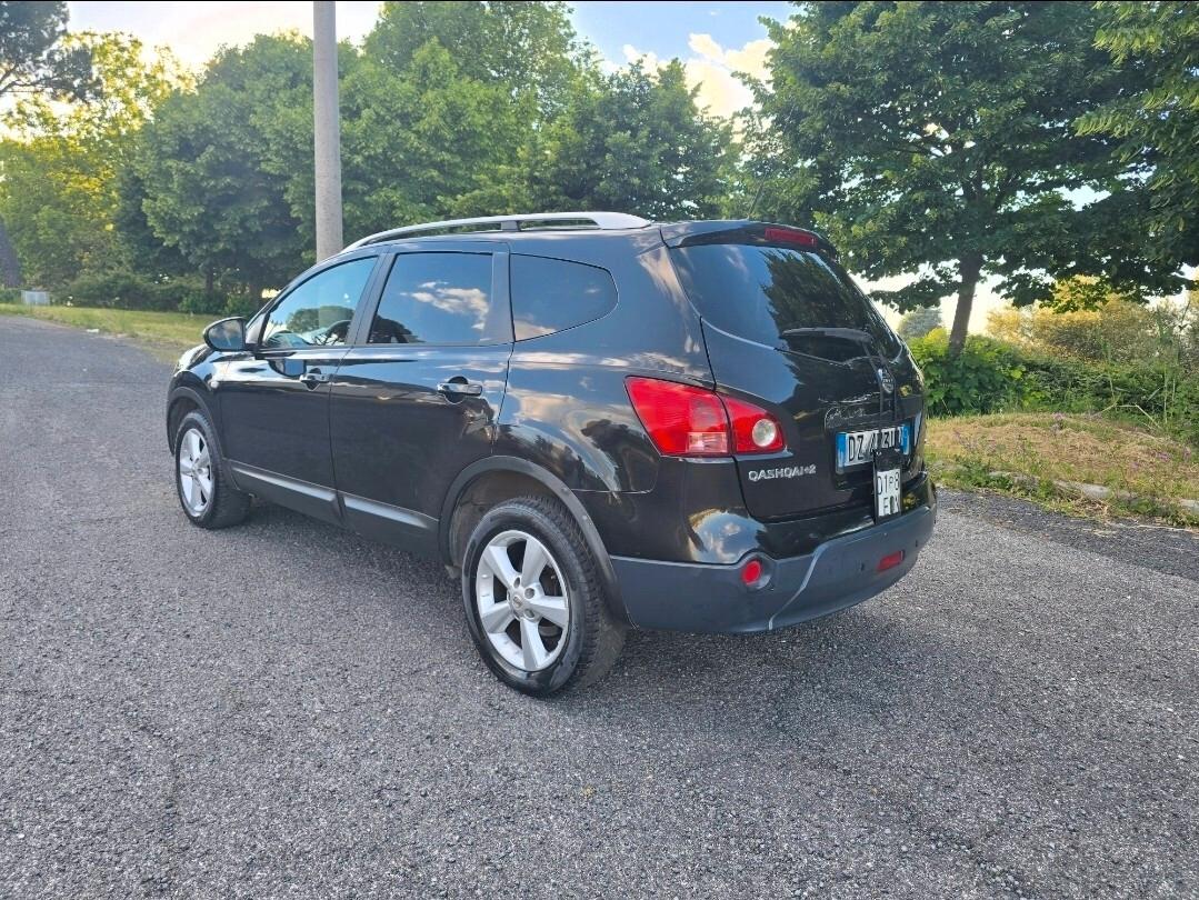 Nissan Qashqai Qashqai+2 2.0 dCi DPF Tekna