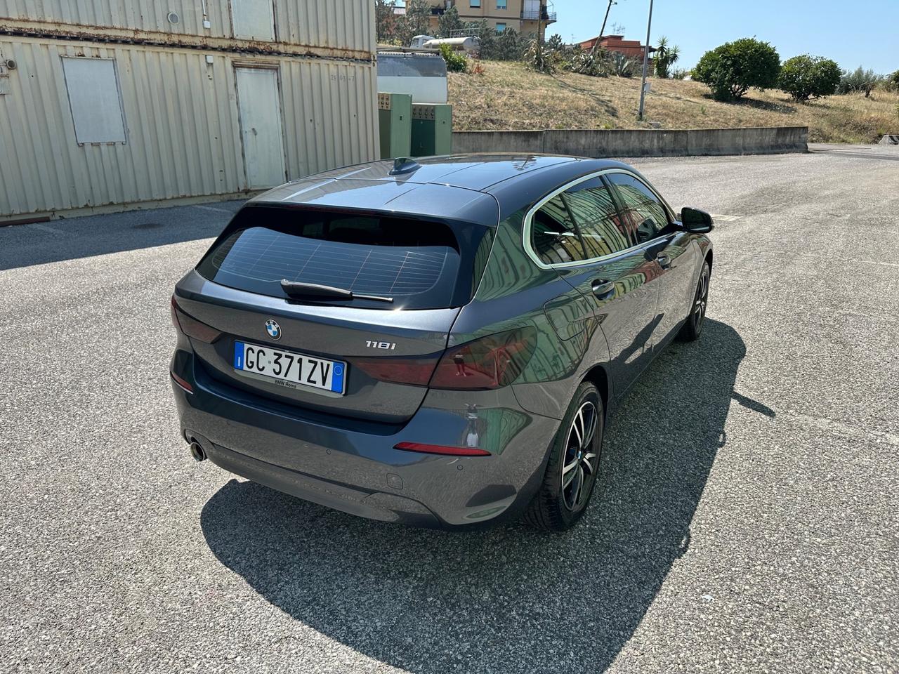 Bmw 118 118i 5p. Sport SOLO 120 MILA KM