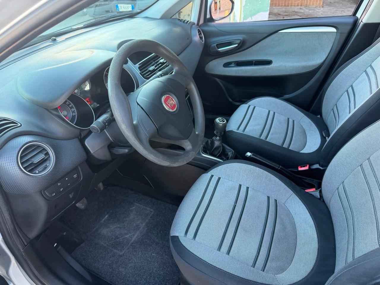 Fiat Punto 1.2 5 porte dynamic neopatentati