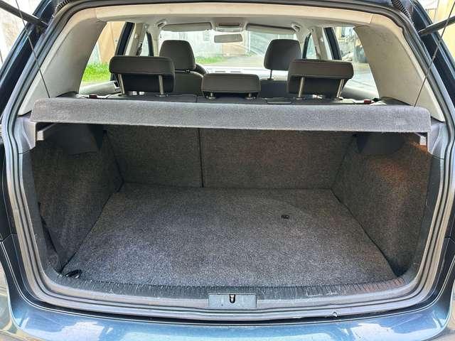 Volkswagen Golf Golf V 2003 5p 1.6 Comfortline - GPL