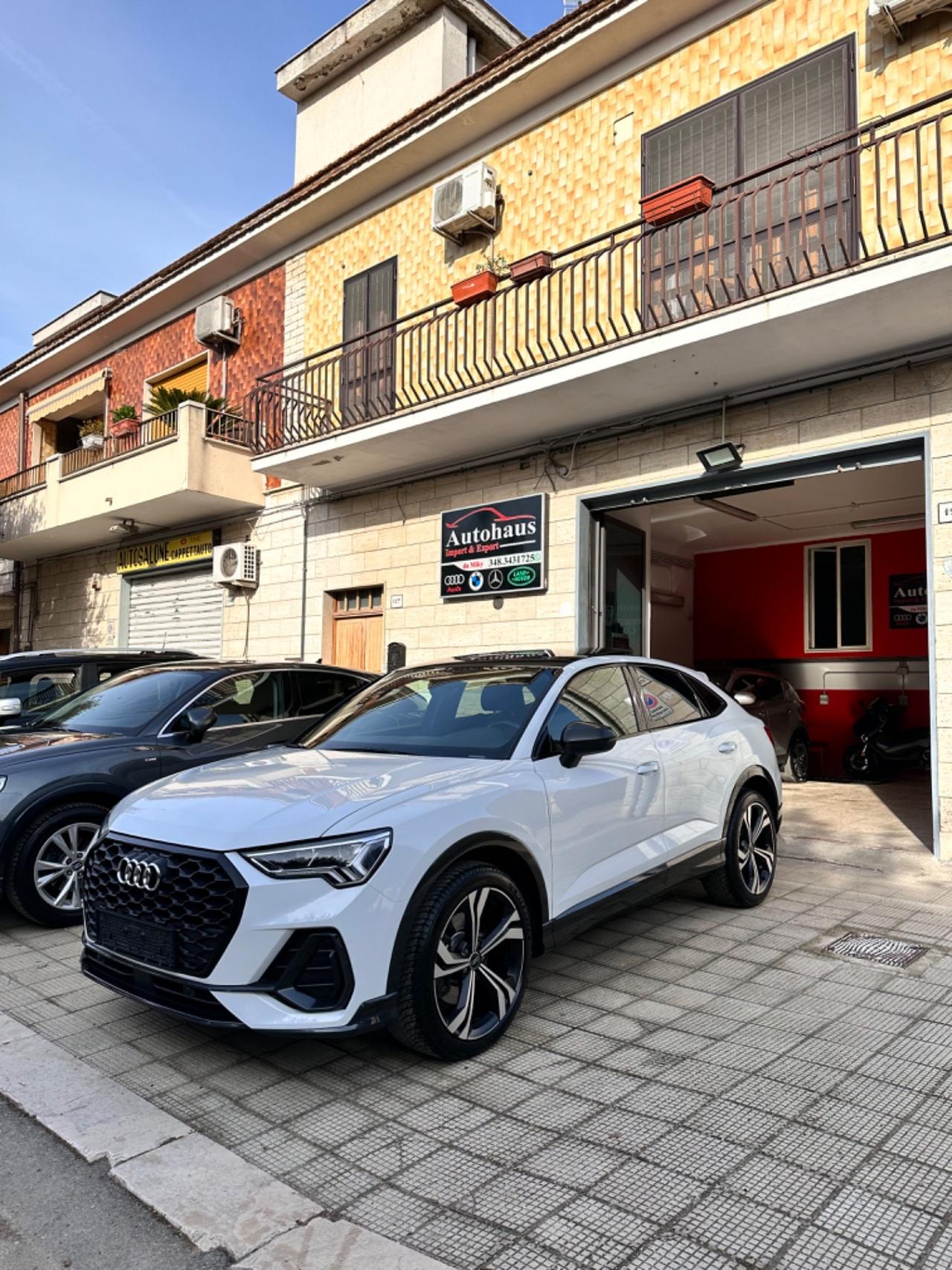 Audi Q3 S line Tetto apribile Navi 200cv